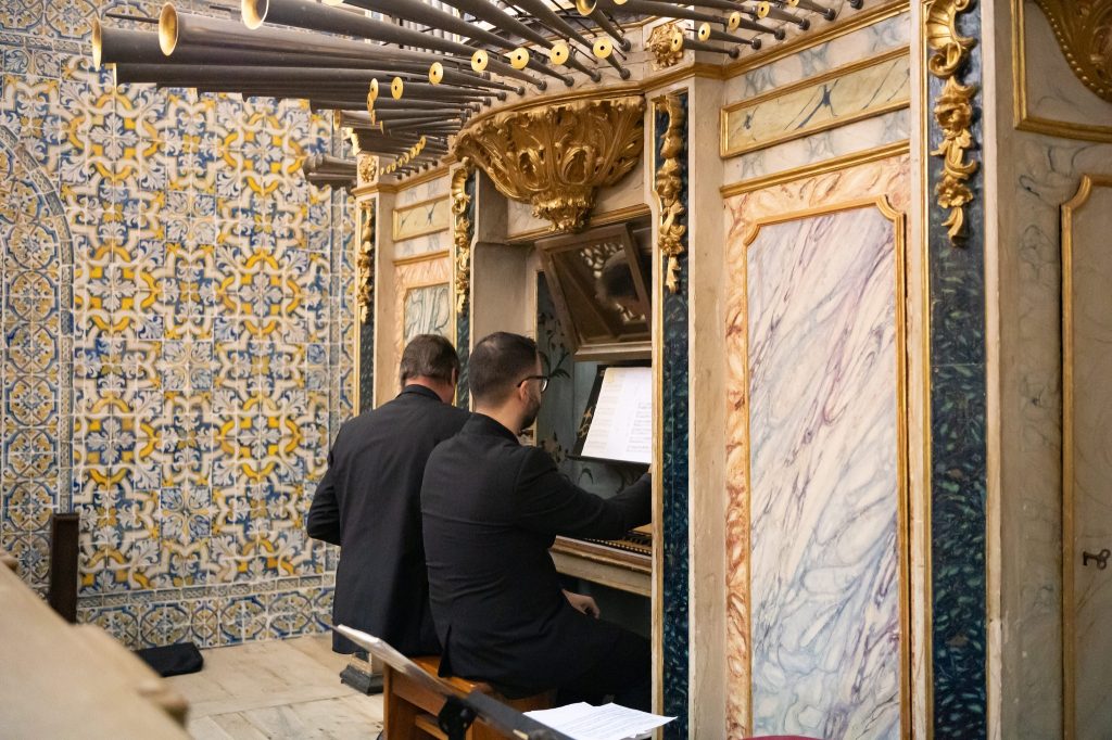 Órgão de Tubos na Igreja do Mosteiro de Santa Maria de Semide @CM Miranda do Corvo