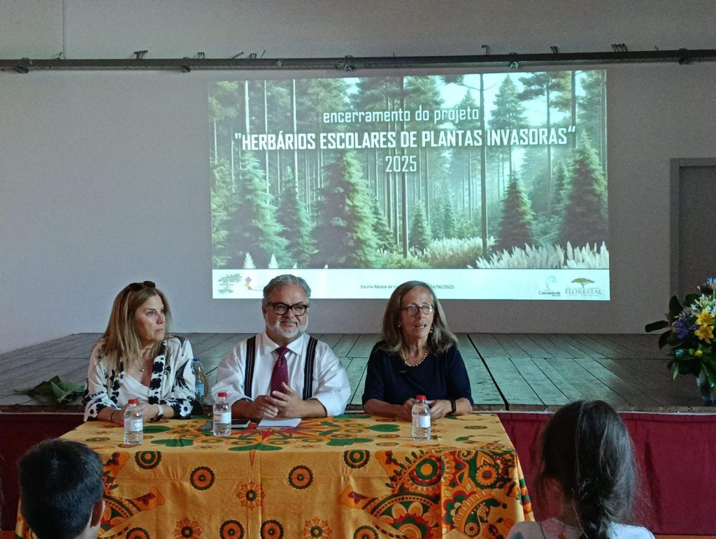 CM_Cantanhede_“Herbário Escolar de Plantas Invasoras” (1)