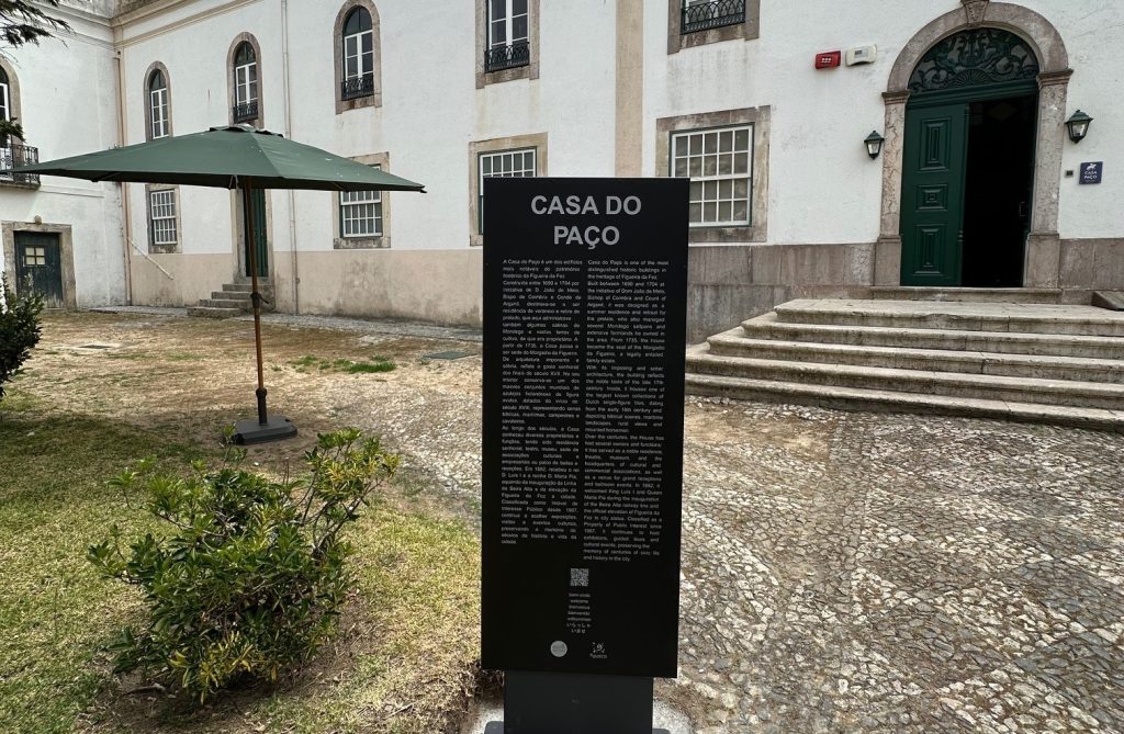 thumbnail_totem_Casa do Paço__-