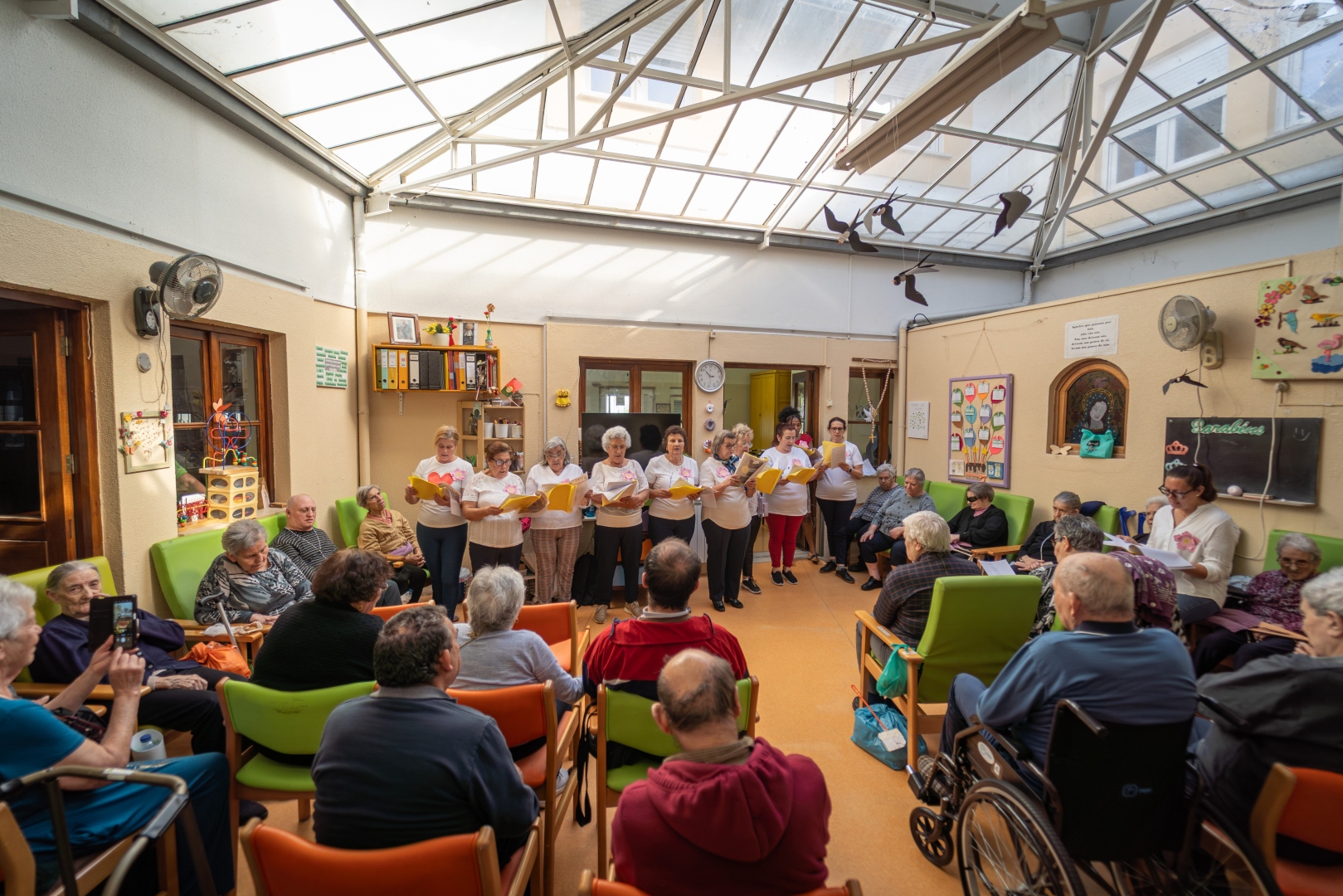 “Eira da Brincadeira Sénior” leva música e alegria às ERPI de Dornelas do Zêzere