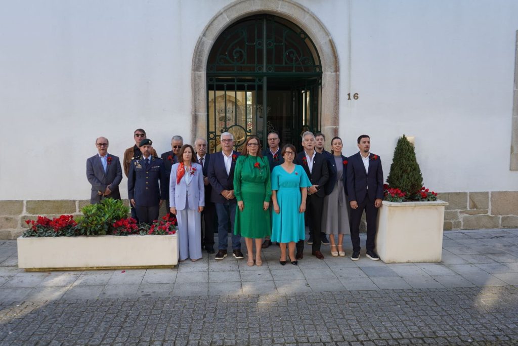 52 anos da Revolução dos Cravos evocados em Tondela @CM Tondela
