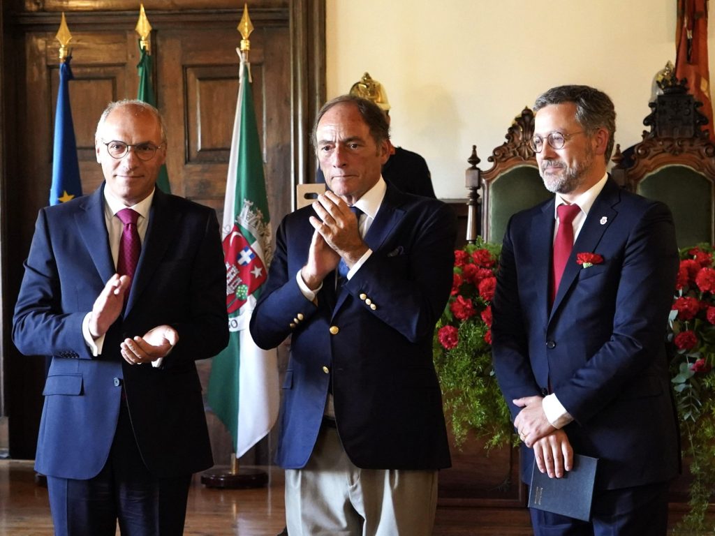 Paulo Portas defende necessidade de compromissos políticos nas comemorações do 25 de abril em Lamego @CM Lamego