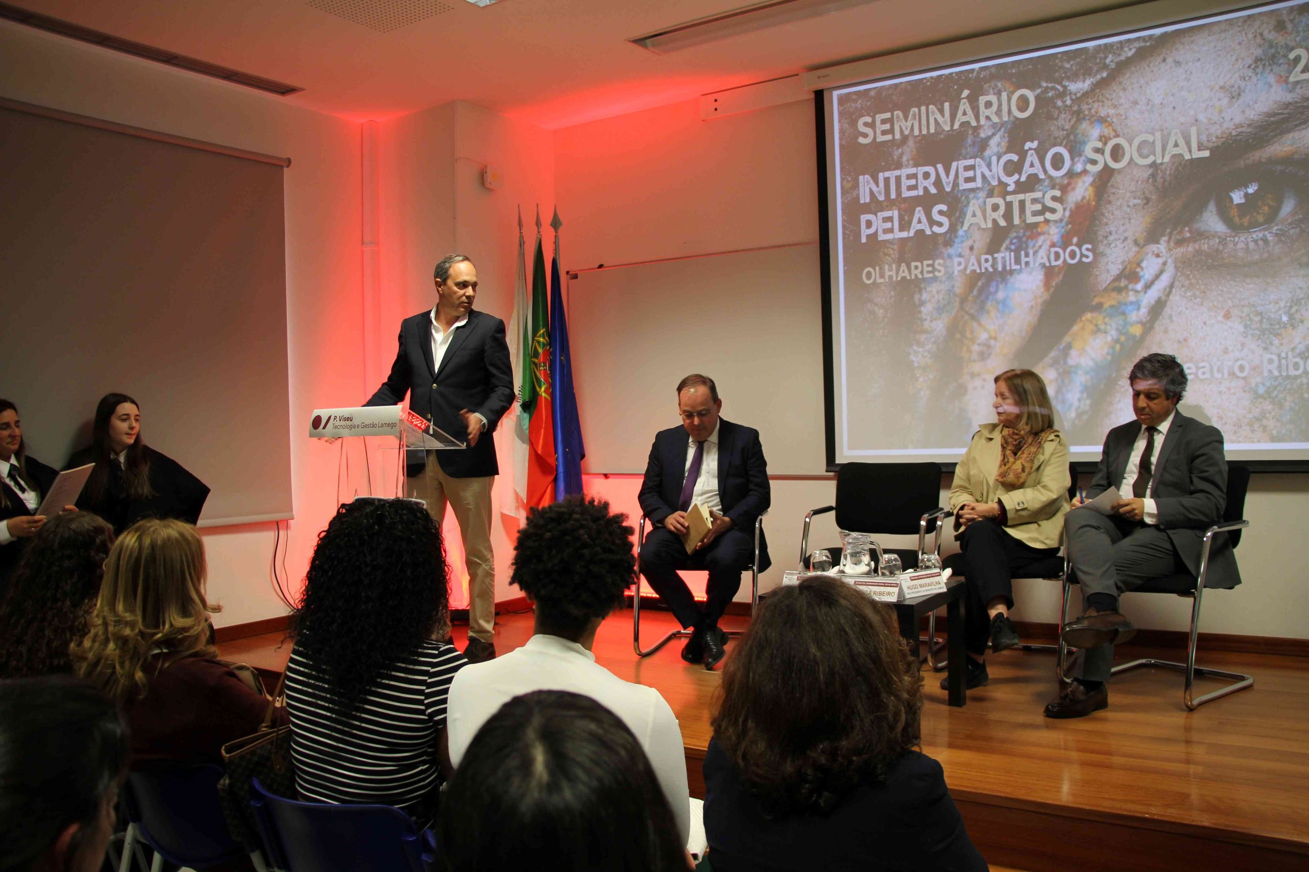 Intervenção Social pelas Artes: olhares que cruzam arte, território e ensino superior @IPV