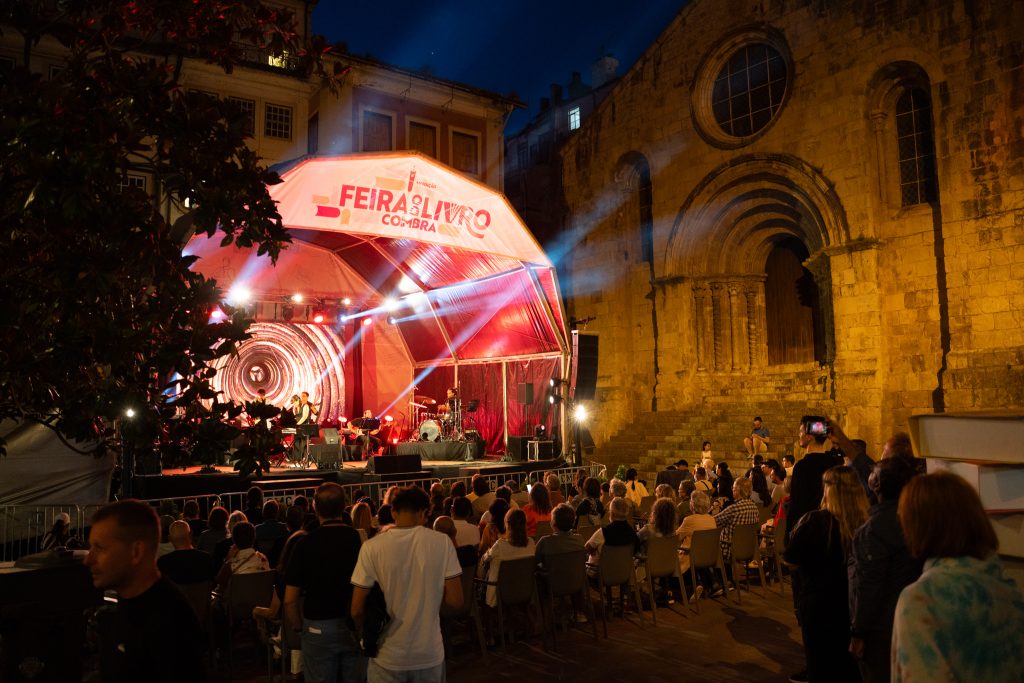 Coimbra homenageou Carlos Paredes com ampla participação @CM Coimbra