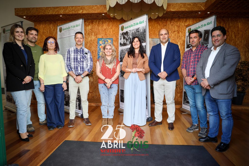 "AM I SOLO" levou reflexão e expressão artística ao palco nas Comemorações do 25 de Abril em Góis @CM Góis