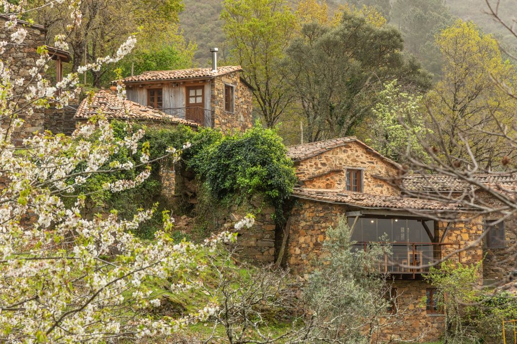 Cerdeira @Cerdeira – Home for Creativity