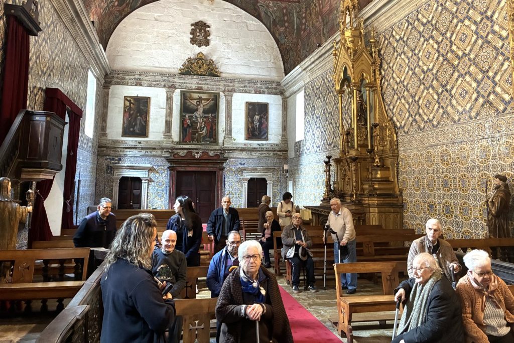 Idosos visitam tesouro religioso da Misericórdia de Lamego no Dia dos Museus @CM Lamego