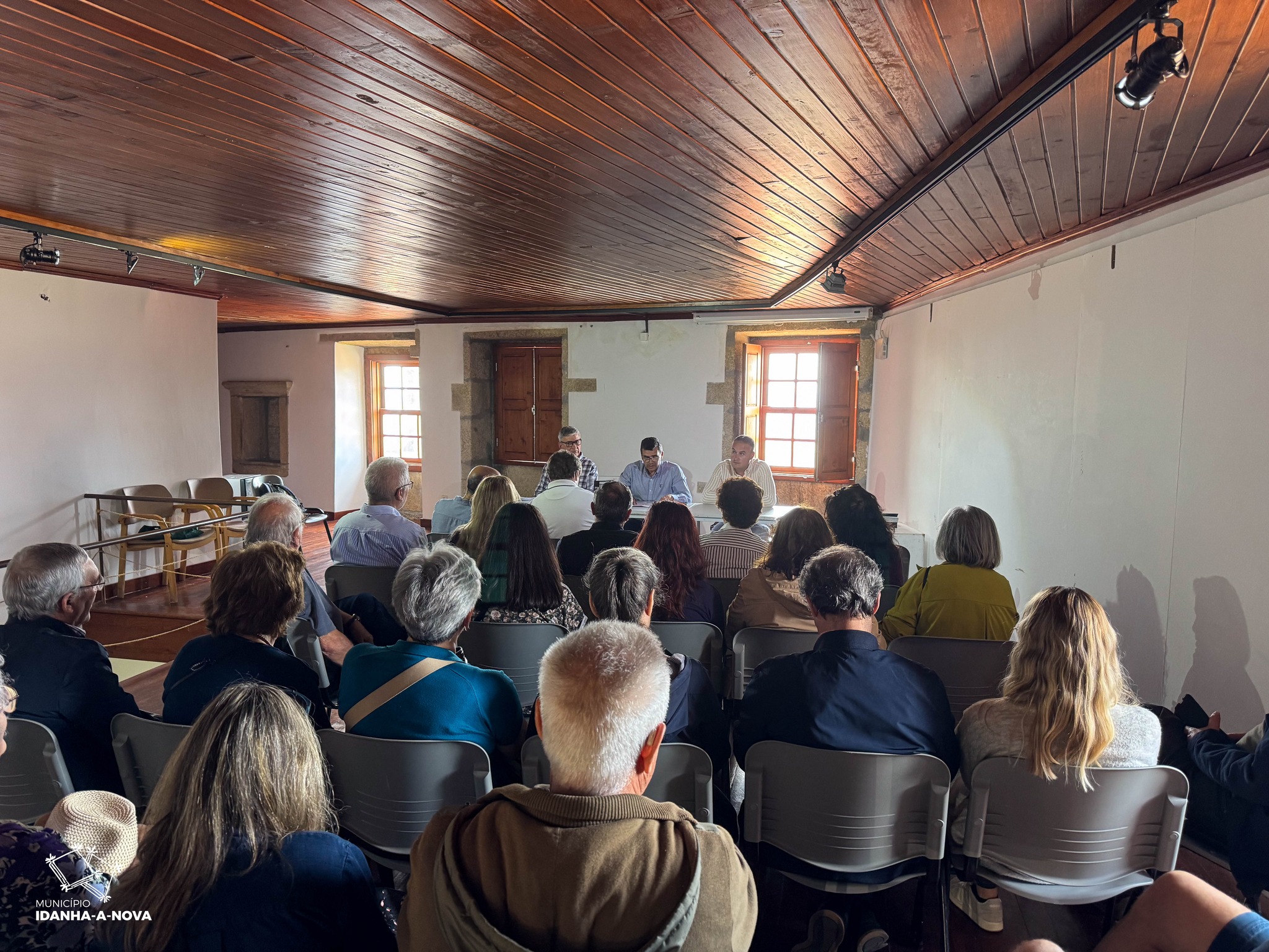 Obra “As Minhas Memórias” de Adelino Martins Amaral apresentada em Monsanto @CM Idanha-a-Nova