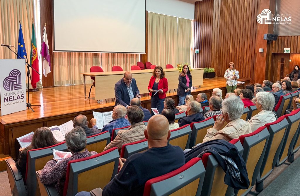 Nelas entregou 90 novos Cartões Sénior Municipais @CM Nelas