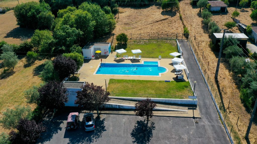 Miranda do Corvo lança Hastas Públicas para reabrir Bares das Piscinas de Vila Nova e Semide após anos de inatividade @CM Miranda do Corvo