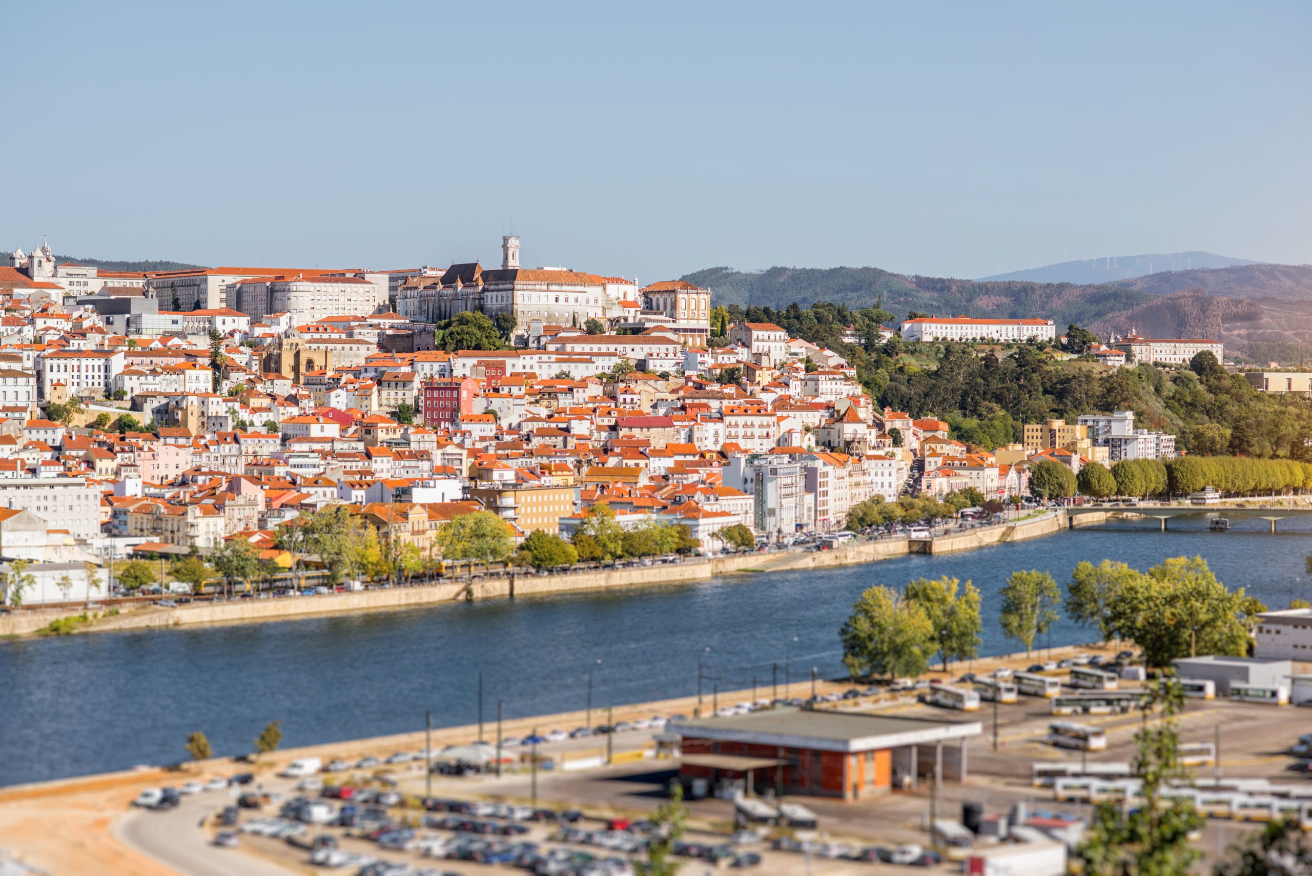 cidade de coimbra @envato