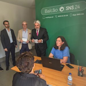 Freguesias de Viseu dispõem agora do Balcão SNS 24 para apoio no acesso aos serviços digitais e de telessaúde @CM Viseu