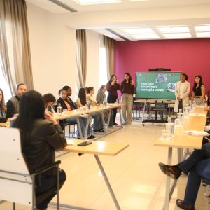 Alunos da ETPC apresentam projeto de espaço verde e convívio à Câmara Municipal de Cantanhede @CM Cantanhede