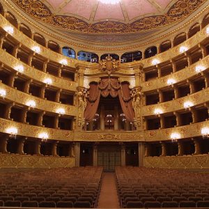 Conferencia_Teatro_ópera