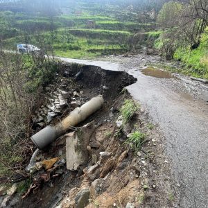 Deslizamentos de terras afetam habitações e provocam colapso de estrada em Oliveira do Hospital @CM Oliveira do Hospital